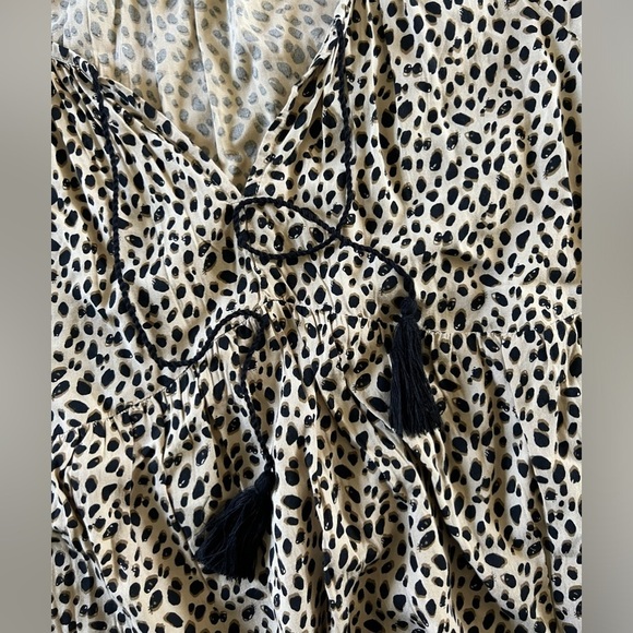 NWT Old Navy Cheetah Print Top - Small - Picture 4 of 6